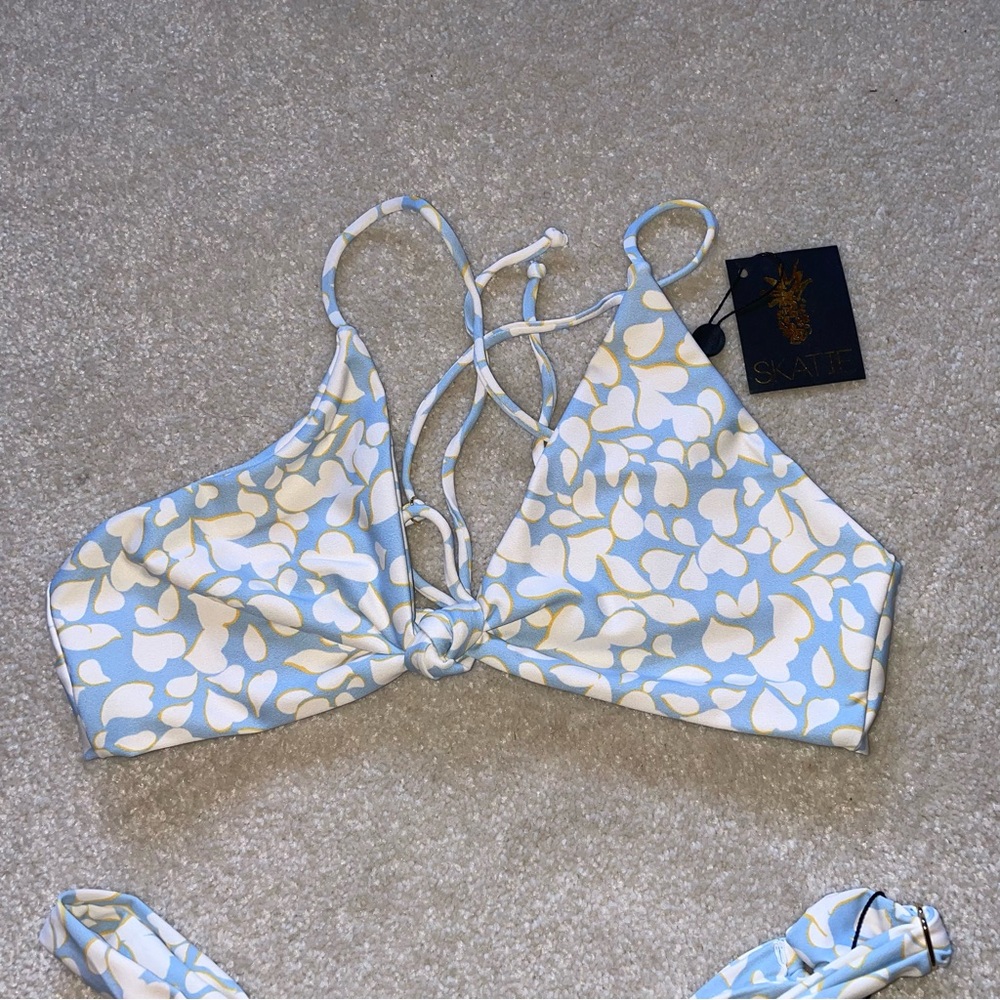 SKATIE Sarah top and Bobbi thick band bottom bikini set in Nantucket 🩵 - Picture 3 of 8